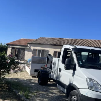 WhatsApp Image 2025-07-22 at 09.50.41 (1)